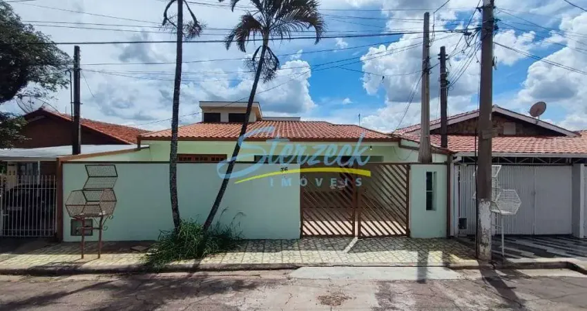 Casa com 3 dormitórios à venda, 226 m² por R$ 750.000,00 - Nova Vinhedo - Vinhedo/SP