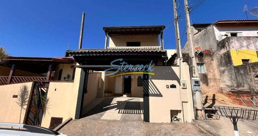 Casa com 3 dormitórios à venda, 190 m² por R$ 590.000,00 - Santo Antonio - Vinhedo/SP