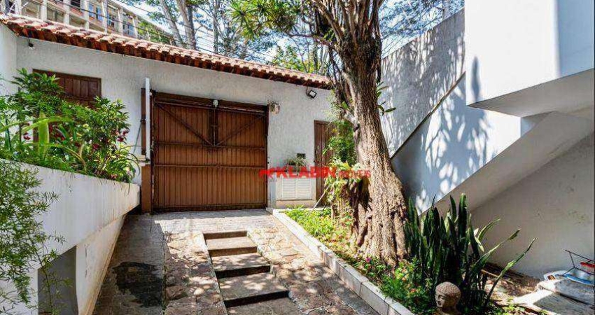 #-Casa com 3 Quartos e 3 banheiros à Venda, 263 m² por R$ 2.200.000