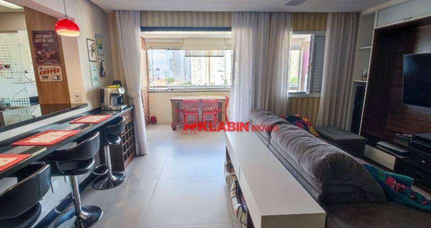 # LINDO APARTAMENTO - 2 DORMITÓRIOS, 90 M2 ÁREA ÚTIL, 2 VAGAS DE GARAGEM - PRÓXIMO AO METRÔ SANTOS - IMIGRANTES.
