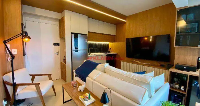 Apartamento mobiliado, 1 suíte — 10º andar, condomínio completo | R$ 600 mil