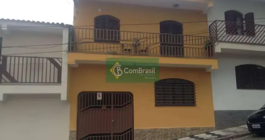 Casa com 3 quartos à venda na Rua Benjamin Constant, 2002, Centro, Mogi das Cruzes