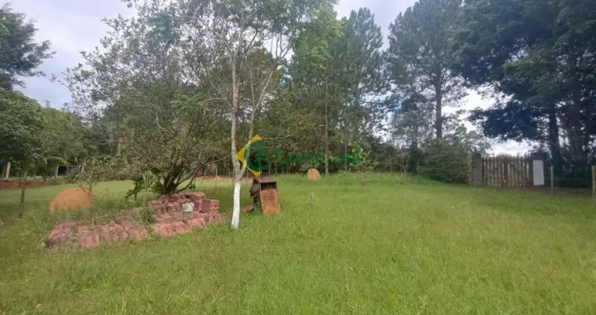Represa de Taiçupeba. O local é ideal para descansar, e desfrutar de bons momentos em família. Rodeado por uma natureza exuberante.