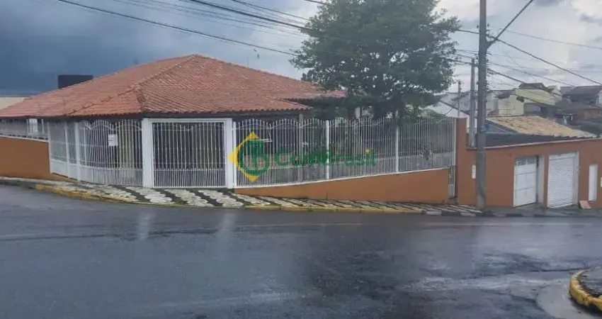 Vende ou Aluga - Casa Térrea 3 dormitórios - Socorro - Mogi das Cruzes SP
