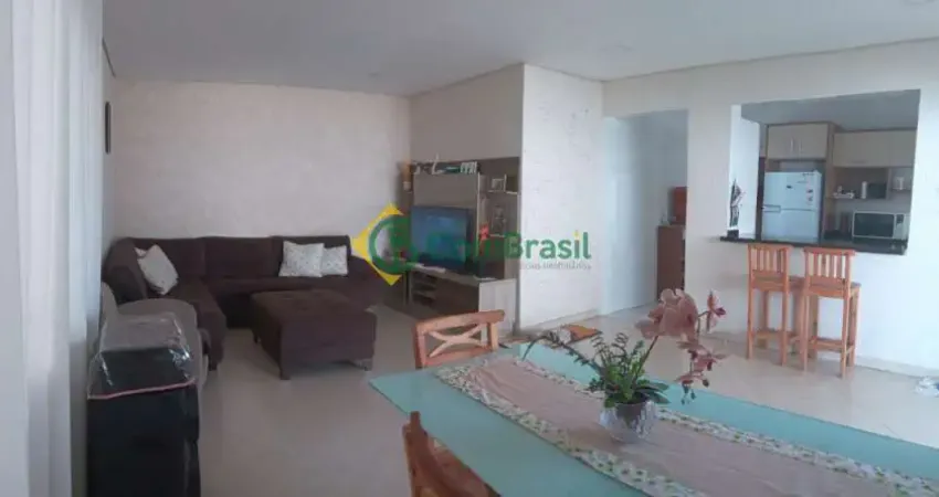 Sobrado com 4 dormitórios sendo 1 suíte, Vila Colorado, Suzano