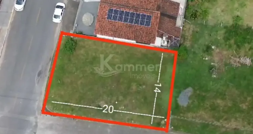 Terreno de esquina com 280m², rua da frente asfalto e rua lateral sem saída calçada.  Bairro jardim Los angeles
