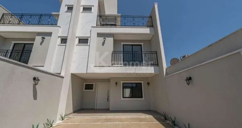Casa a venda em Penha, Bairro Armação: 3 Quartos, 3 Suítes, 2 Salas, 3 Vagas de Garagem, 200m² de Área.