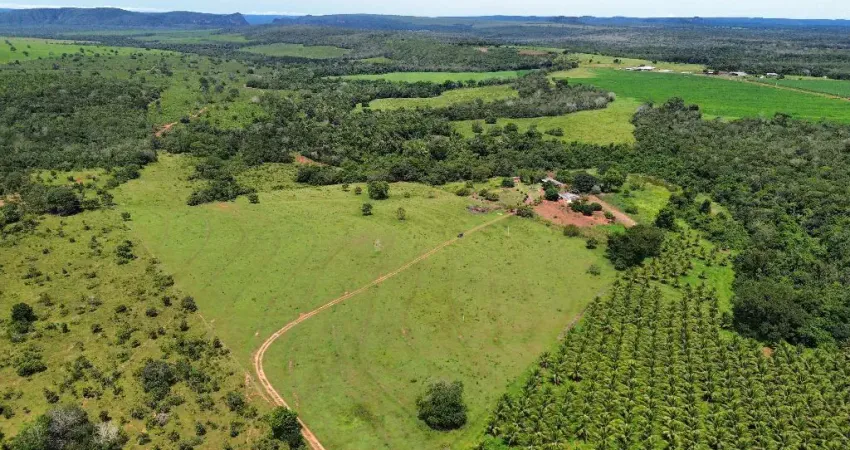 Fazenda com 2 salas à venda na Fazenda 143 hectares com 2.000mts de beira de RIO, potencial , Zona Rural, Chapada dos Guimarães