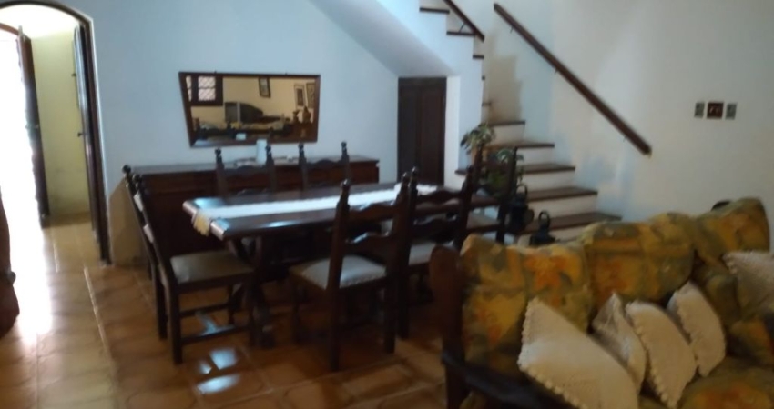 Casa com 4 quartos à venda na Rua Walter Papsch, Jardim Virgínia, Guarujá