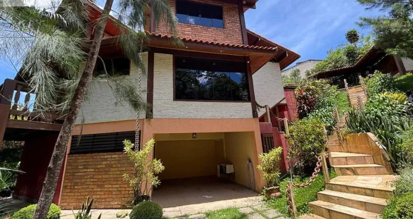 Casa para Venda em Teresópolis, Parque do Imbui, 1 dormitório, 1 suíte, 2 banheiros, 2 vagas