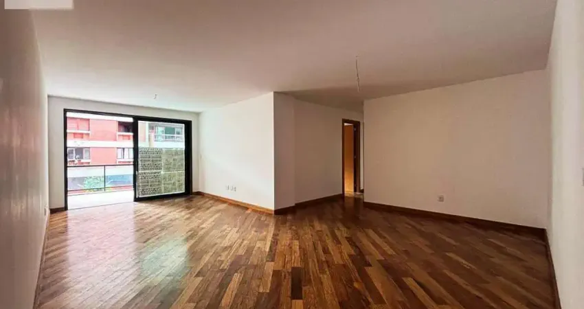 Apartamento para Venda em Teresópolis, Agriões, 3 dormitórios, 3 suítes, 2 banheiros, 2 vagas
