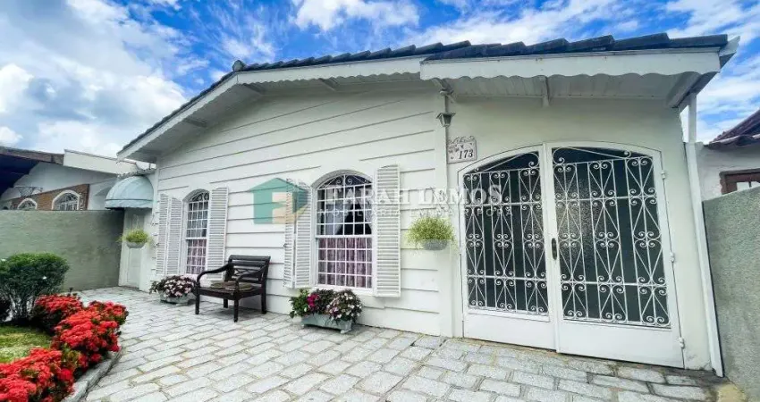 Casa com 4 quartos à venda na Avenida Leonor de Oliveira, Centro, Mairiporã