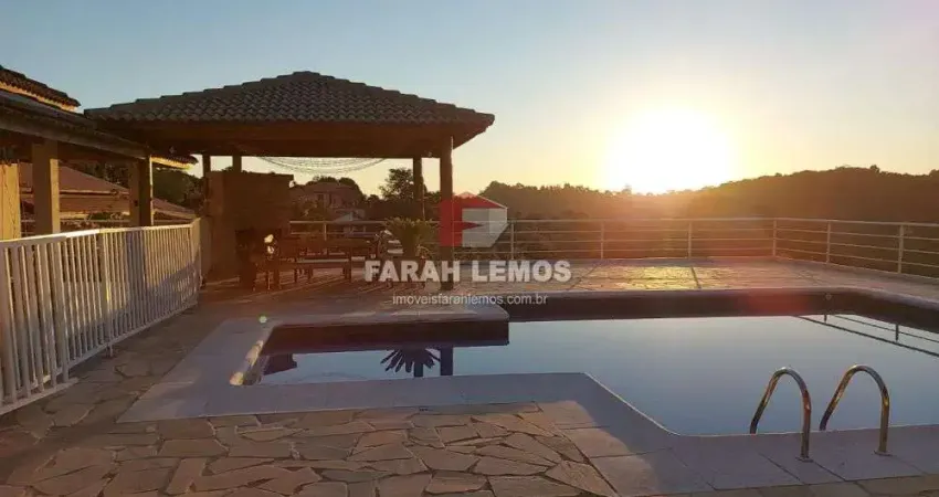 Casa com 3 quartos à venda na Rua Pio XII, Boa Vista, Mairiporã