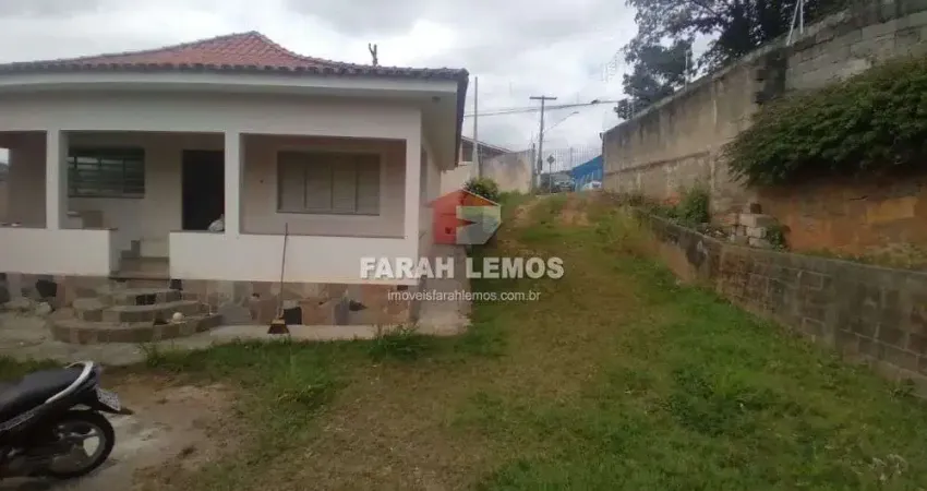 Casa comercial com 2 salas para alugar na Rua Pio XII, Centro, Mairiporã
