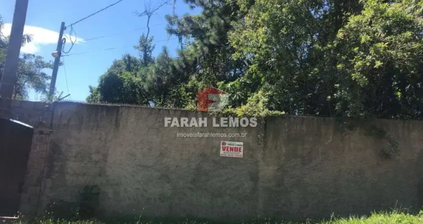 Terreno à venda na Rua Pio XII, Cacéia, Mairiporã