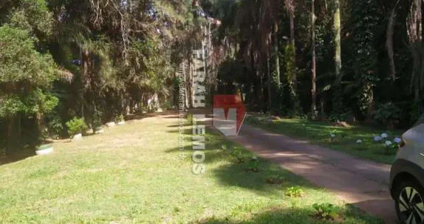 Chácara / sítio com 5 quartos para alugar na Rua Benedito José da Silva, Lavapés, Mairiporã