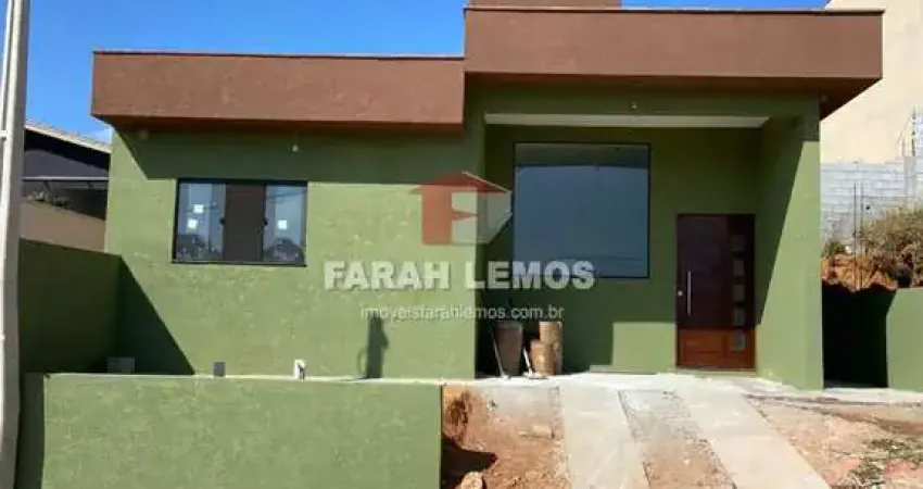 Casa em condominio fechado, padrão excelente com vista linda e tranquilidade para os seus filhos !