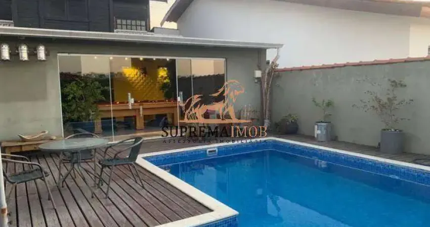 Casa Sobrado com 3 quartos à venda, 300 m² - Condomínio Ibiti do Paço