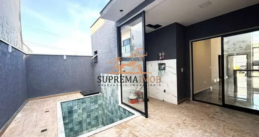 Casa térrea com 03 quartos , piscina á venda Horto Florestal Villagio