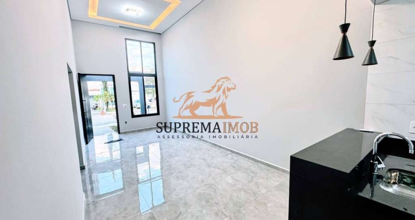 Casa térrea com 3 quartos á venda por R$692.000,00 ,Horto Florestal II