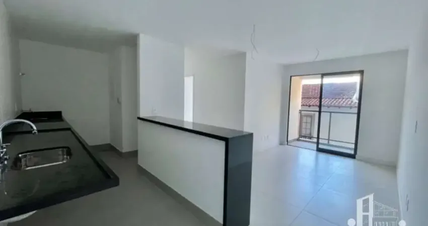 Apartamento à venda em teresópolis-rj, bairro várzea: 2 quartos, 1 suíte, 1 sala, 2 banheiros, 1 vaga, 63m². venha conferir!
