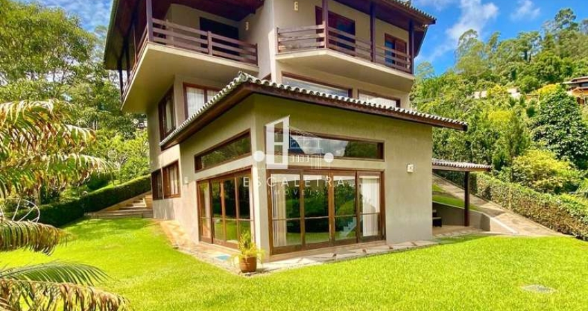 CASA À VENDA NA CIDADE DE TERESÓPOLIS RJ