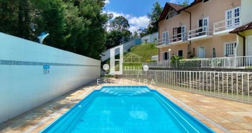 CASA À VENDA NA CIDADE DE TERESÓPOLIS RJ