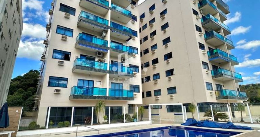Apartamento à venda em Teresópolis-RJ, bairro Várzea: 3 quartos, 1 suíte, 3 banheiros, 2 vagas de garagem, 114m² de área.