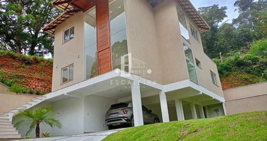 Casa em condomínio com 3 quartos e 2 suítes à venda em Teresópolis-RJ, no bairro Bom Retiro - 206m² - 3 vagas