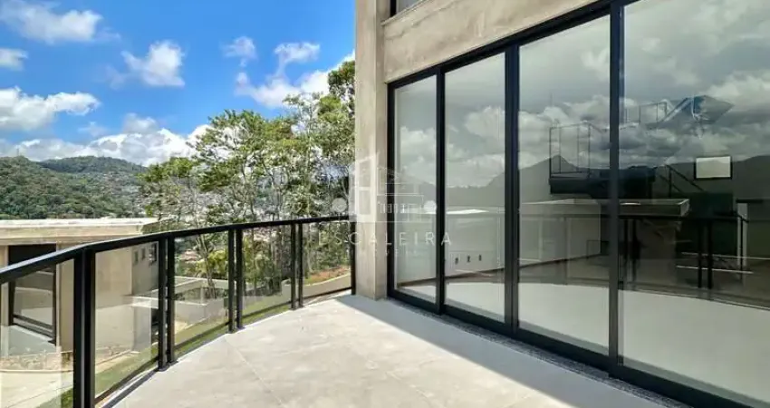 Casa em condomínio à venda em teresópolis-rj, bairro golfe: 2 quartos, 2 suítes, 3 banheiros, 2 vagas, 122,24 m².