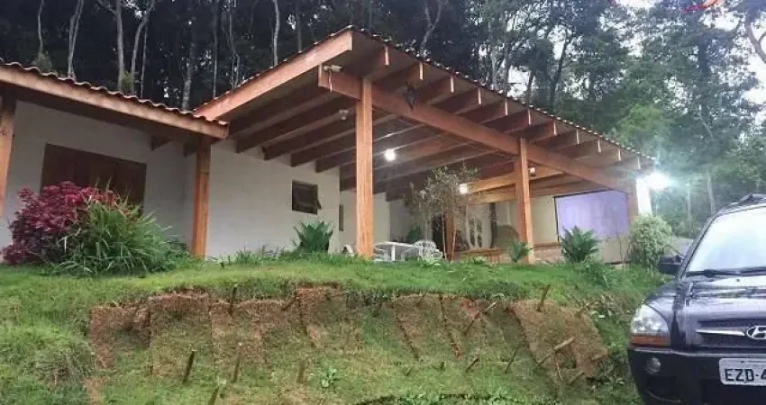 Casa com 4 dormitórios à venda, 240 m² por R$ 1.300.000,00 - Cantareira - Mairiporã/SP