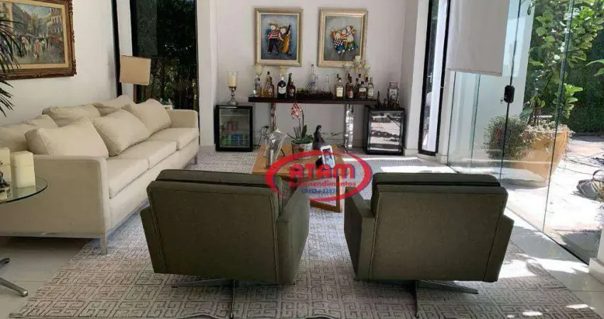 Nobre Sobrado-Alto Pinheiros 3 suites- 4 vagas piscina aquecida.