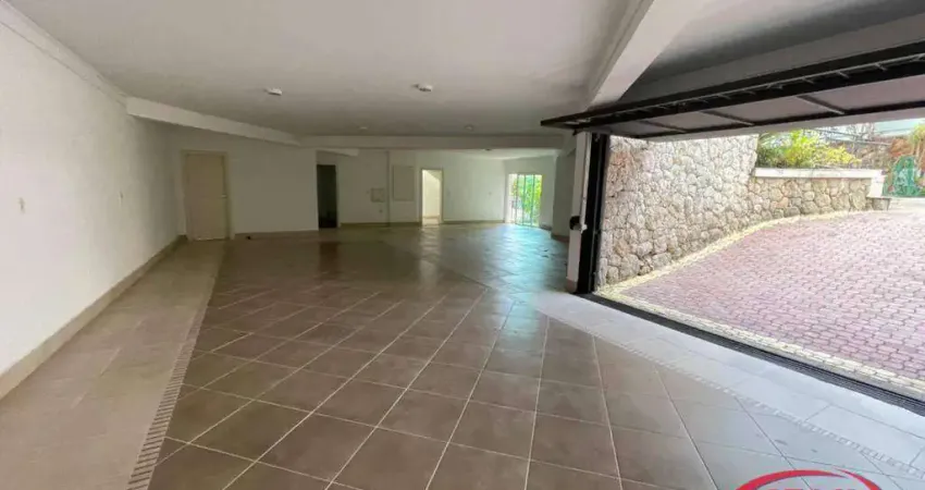 ESPECIAL E MAGNÍFICA RESIDÊNCIA