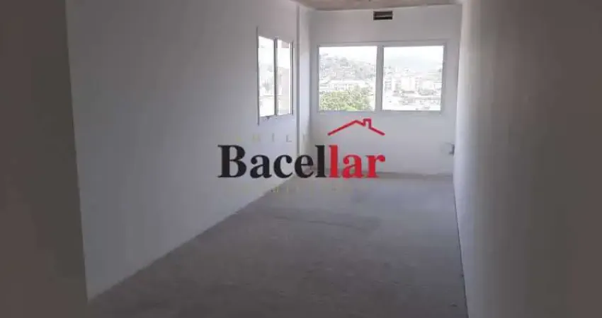 Sala comercial para alugar na Avenida Dom Hélder Câmara, Pilares, Rio de Janeiro