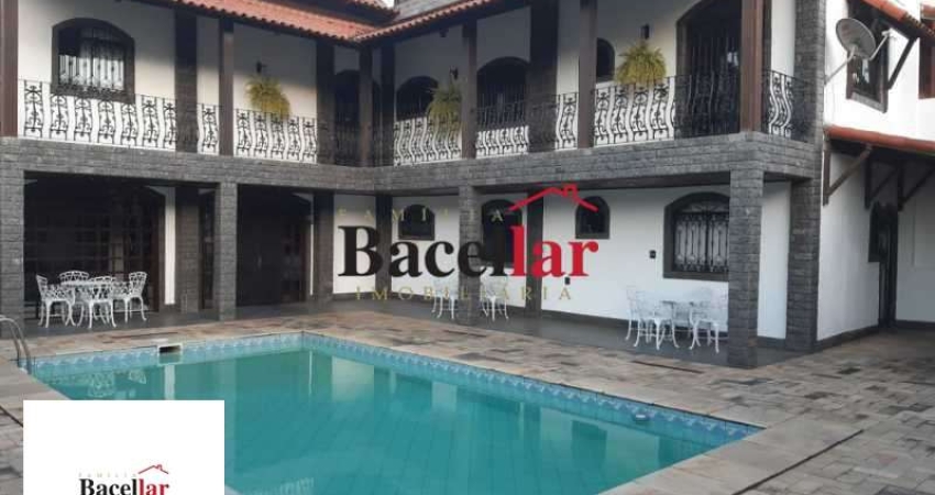 Casa em condomínio fechado com 6 quartos à venda na Rua Regina Laet, Tanque, Rio de Janeiro