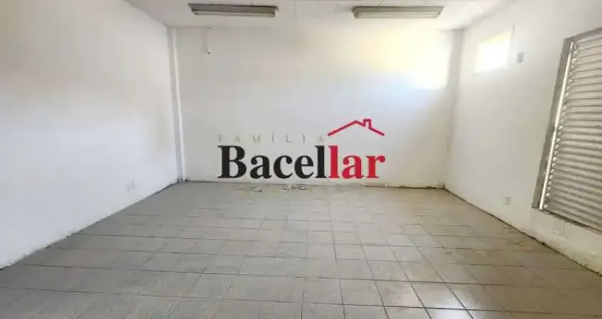 Casa comercial com 6 salas para alugar na Rua Silva Rabelo, Méier, Rio de Janeiro