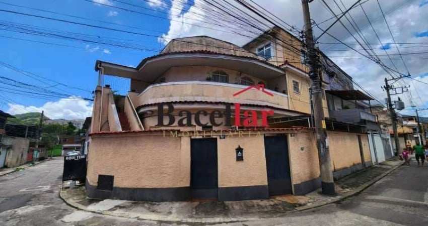 Casa com 5 quartos à venda na Rua Antônio Nogueira, Bangu, Rio de Janeiro