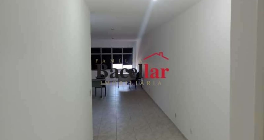 Sala comercial com 1 sala para alugar na Estrada do Galeão, Galeão, Rio de Janeiro