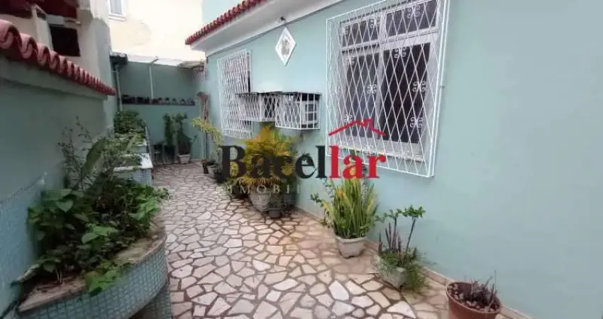 Casa com 2 quartos à venda na Rua Montevidéu, Penha, Rio de Janeiro