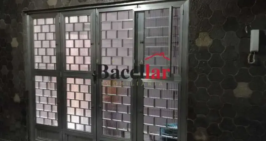 Casa com 2 quartos à venda na Rua Barão do Bananal, Cavalcanti, Rio de Janeiro