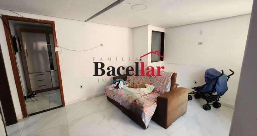 Apartamento com 2 quartos à venda na Vila Rialma, Santa Teresa, Rio de Janeiro