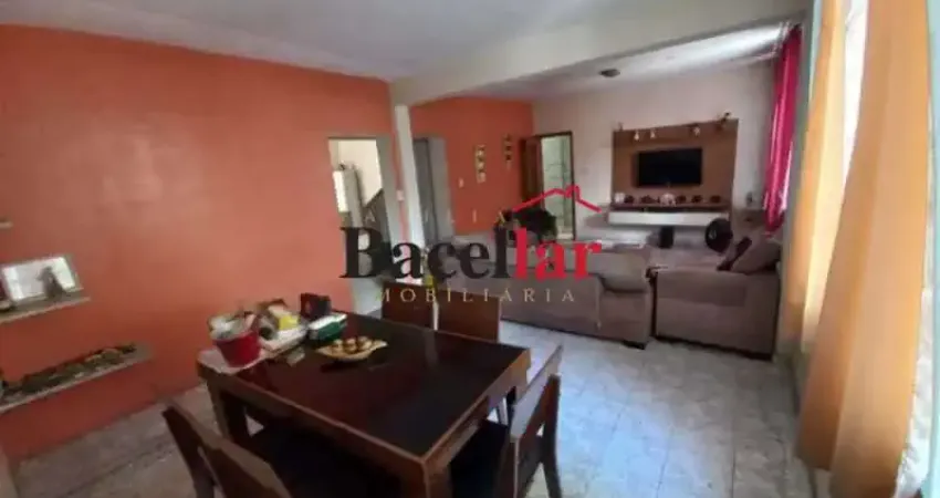 Casa em condomínio fechado com 4 quartos à venda na Rua Roberto Constantinescu, Guadalupe, Rio de Janeiro