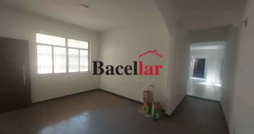 Apartamento com 3 quartos à venda na Rua Guirareia, Irajá, Rio de Janeiro