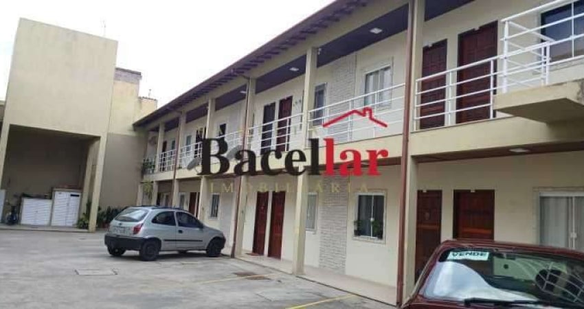 Apartamento com 1 quarto à venda na Rua Eraldino Oliveira, Peró, Cabo Frio