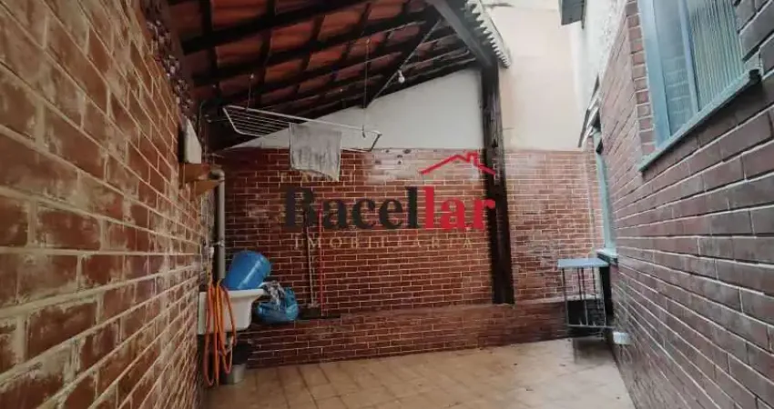 Apartamento com 3 quartos para alugar na Rua Uruguai, Andaraí, Rio de Janeiro