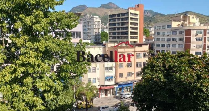 Apartamento com 2 quartos para alugar na Rua Dias da Cruz, Méier, Rio de Janeiro