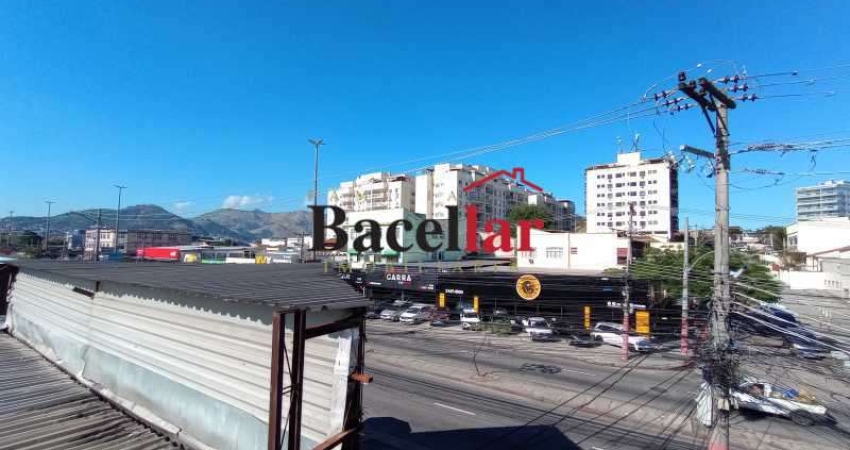 Apartamento com 2 quartos à venda na Estrada Intendente Magalhães, Vila Valqueire, Rio de Janeiro