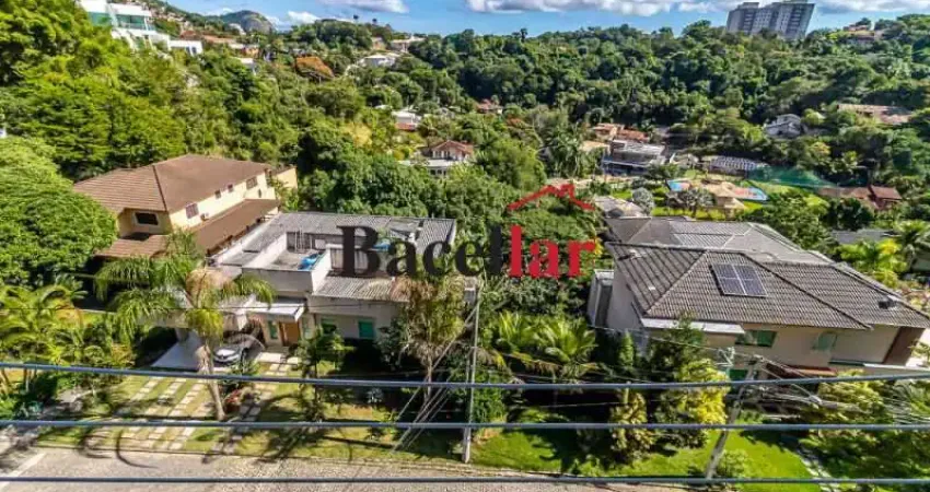 Casa em condomínio fechado com 4 quartos à venda na Avenida Nelson de Oliveira e Silva, Vila Progresso, Niterói