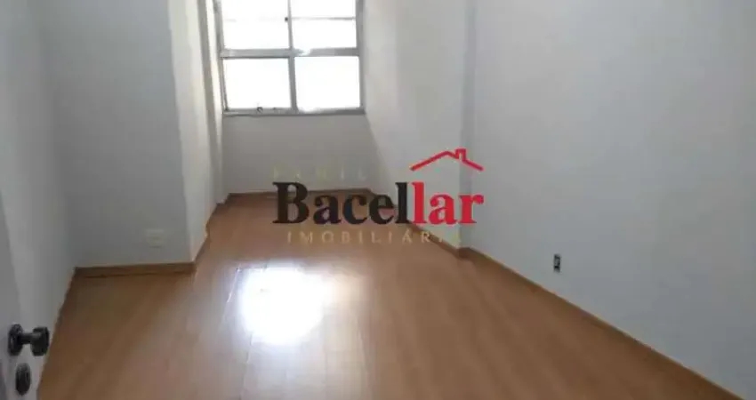 Apartamento com 2 quartos para alugar na Rua Santo Afonso, Tijuca, Rio de Janeiro