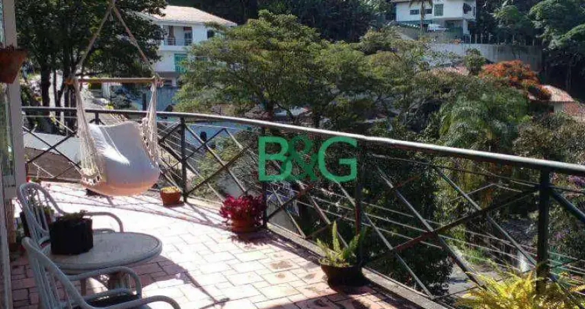 Sobrado com 4 dormitórios à venda, 300 m² por R$ 1.700.000,00 - Jardim Ibiratiba - São Paulo/SP